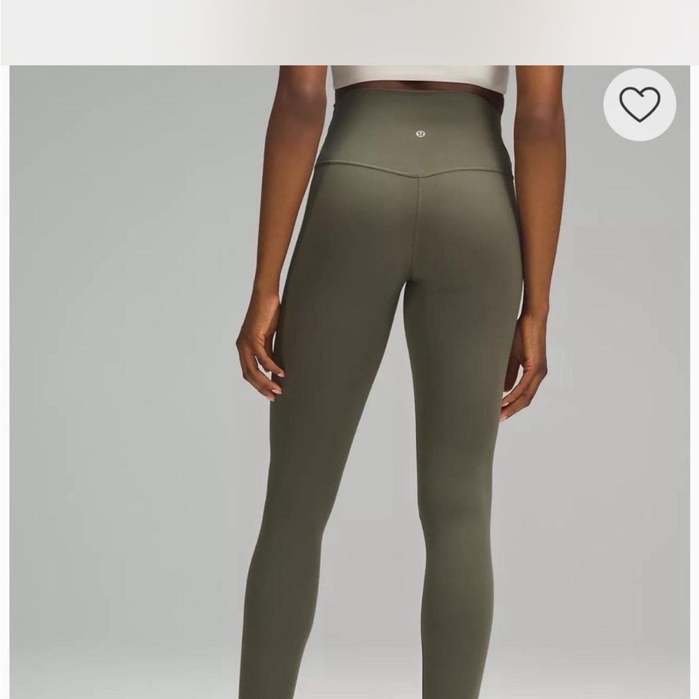 Lululemon Active Set - Picture 4 of 6